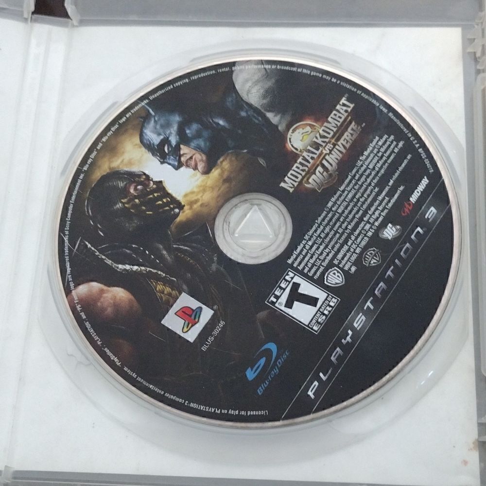 Mortal Kombat vs. DC Universe PS3 replacement box no manual.